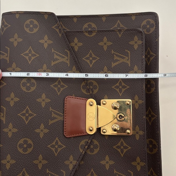 Louis Vuitton Monceau 28 Brown Tan Monogram Crossbody Purse Satchel Gold Accents - Picture 17 of 17